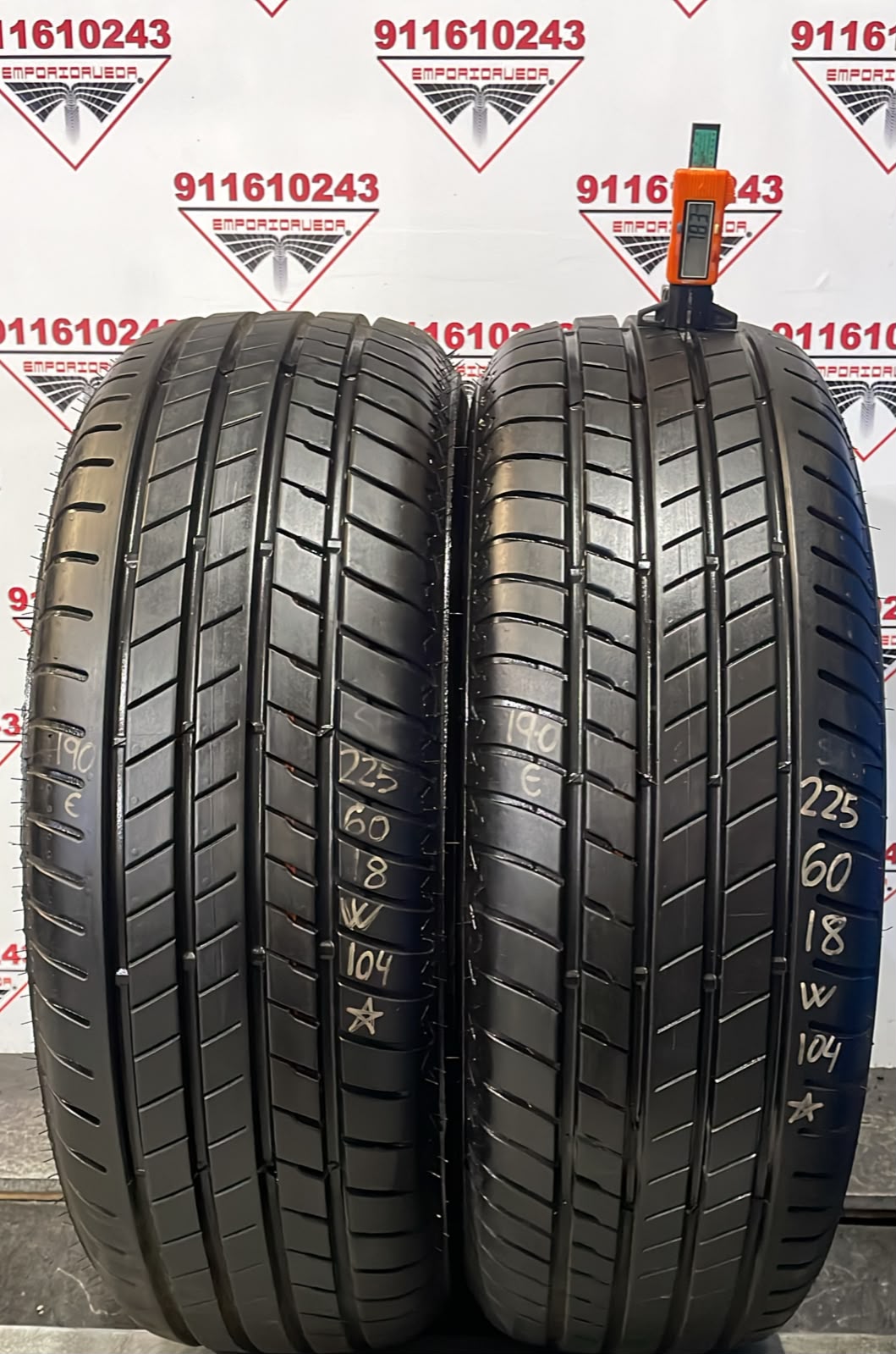 BRIDGESTONE  USADO  225/60 R16 104 W